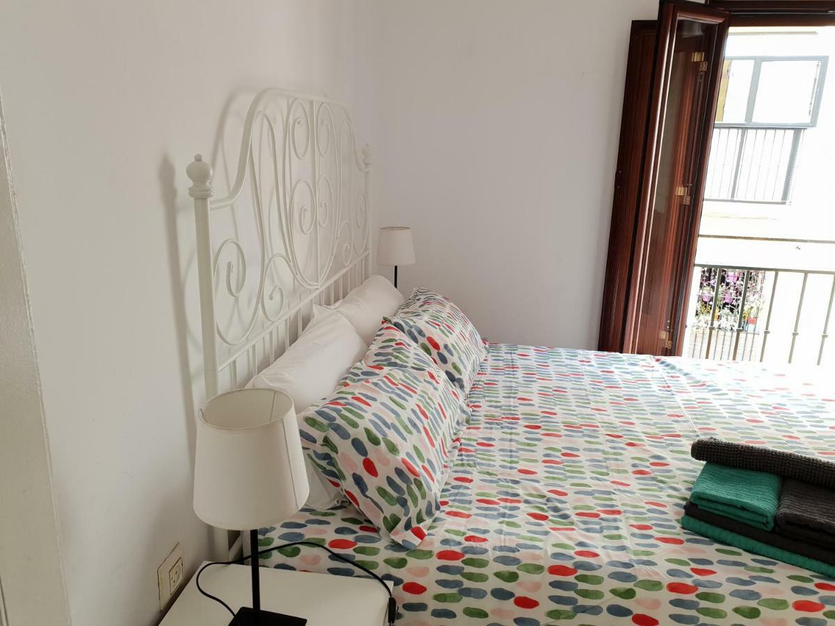 Hispalis San Luis Sevilla Kültér fotó